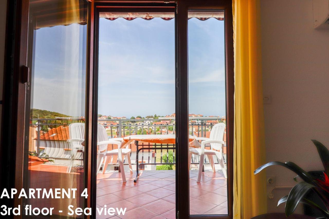 Beautiful Sea View Apartments - Niko Ceko Врсар Екстер'єр фото